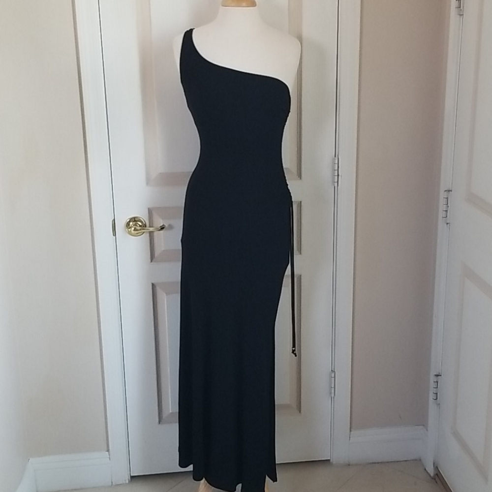 One Shoulder Bodycon Maxi